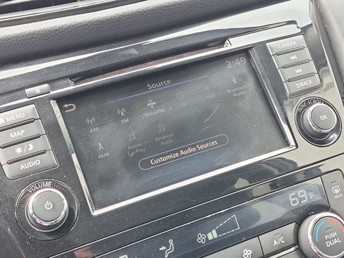 Used 2020 Nissan Rogue SL w/ Premium Package FWD image 22