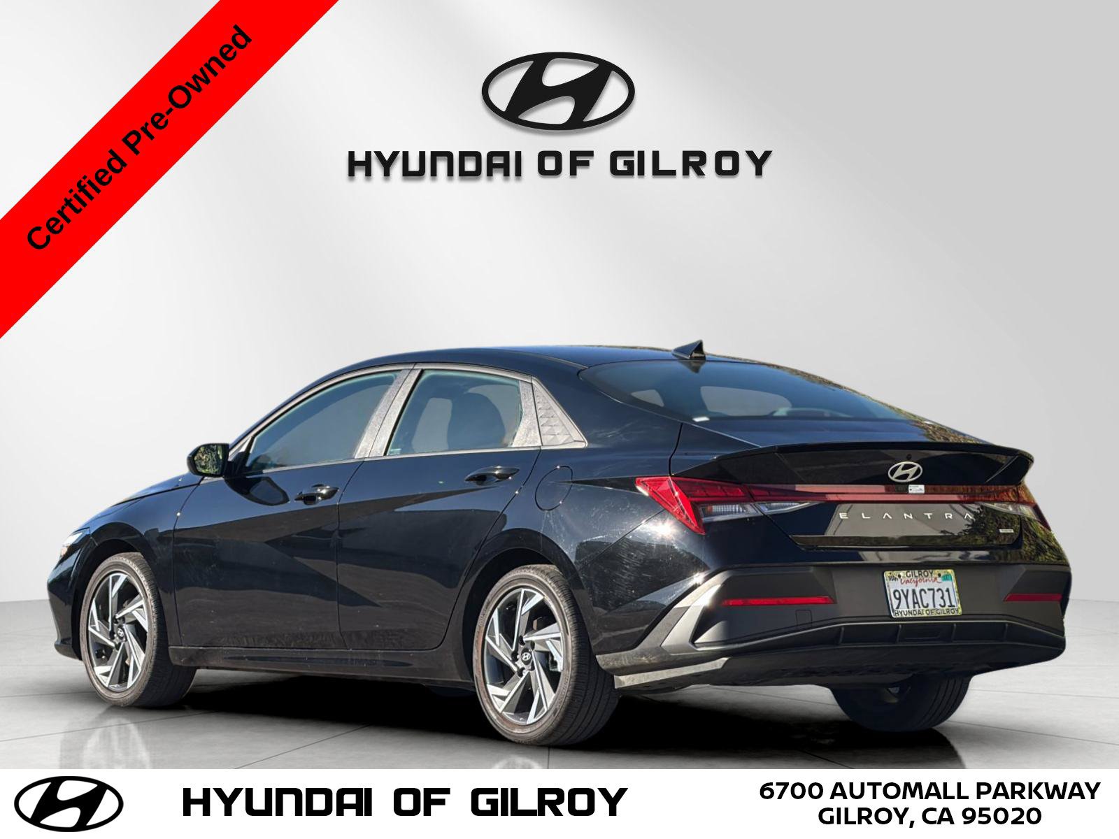 Certified 2025 Hyundai Elantra SEL FWD image 3