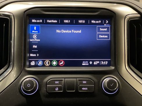 Used 2021 Chevrolet Silverado 1500 LT w/ Z71 Off-Road Package image 19