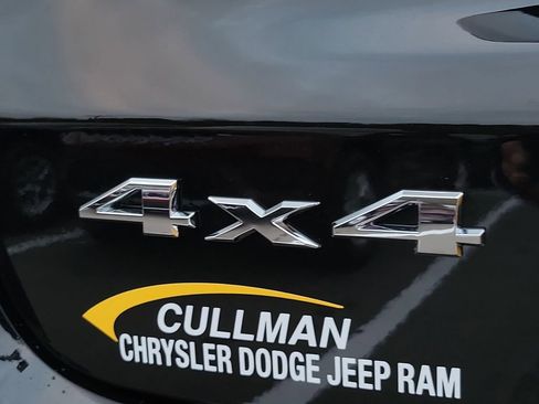 New 2026 Jeep Compass Latitude image 37