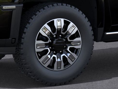 New 2025 GMC Sierra 3500 Denali w/ Denali Reserve Package image 9