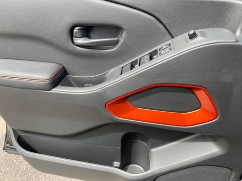 New 2026 Nissan Frontier PRO-4X image 13