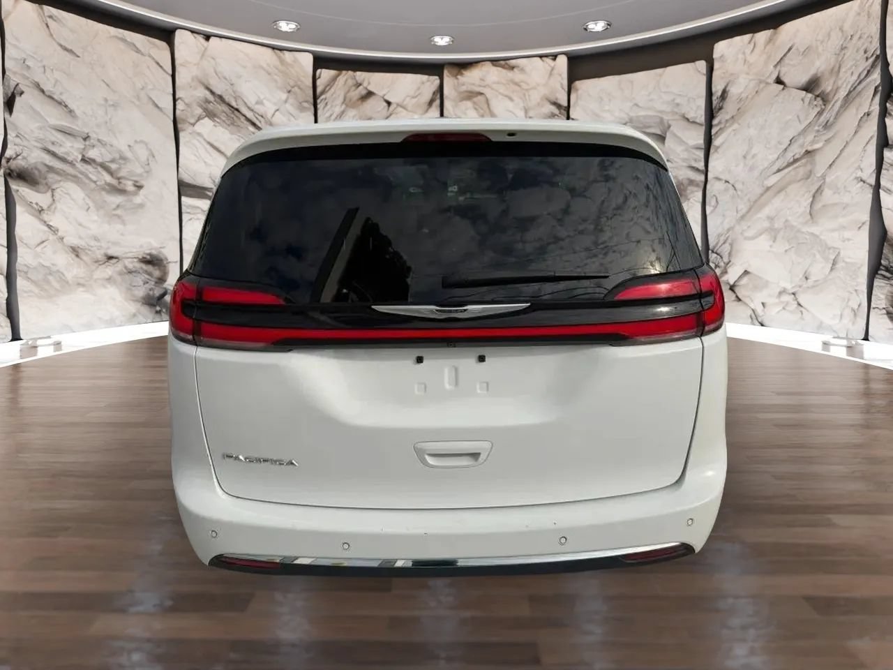 Used 2025 Chrysler Pacifica Select FWD image 6