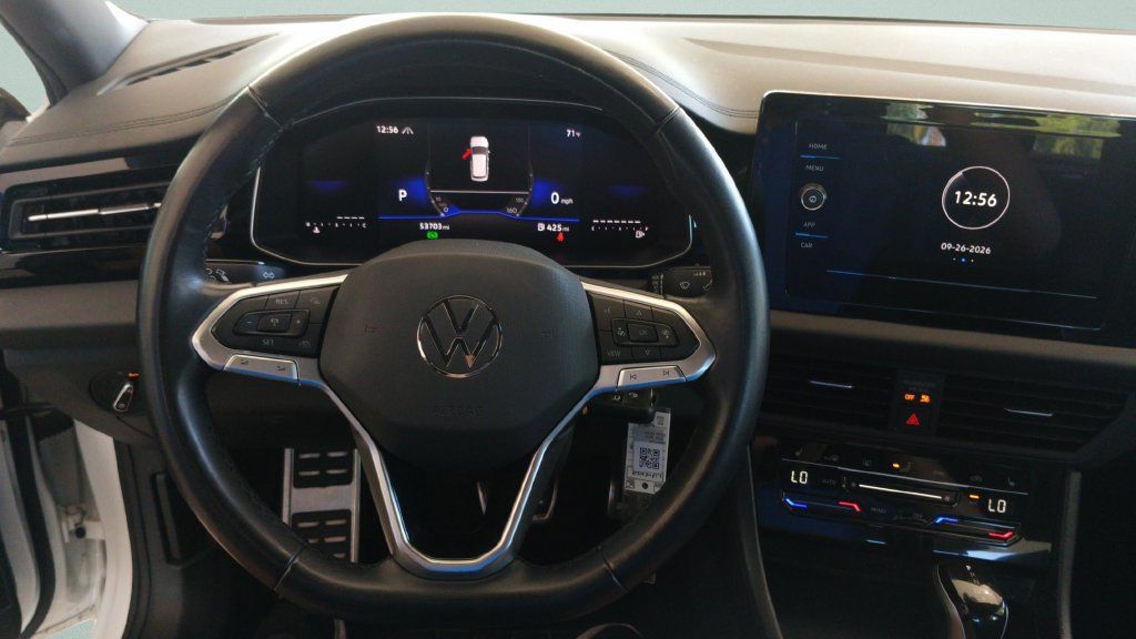 Used 2025 Volkswagen Jetta Sport FWD image 11