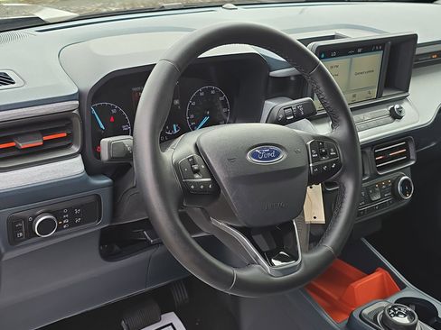 Certified 2024 Ford Maverick XLT w/ XLT Luxury Package image 14