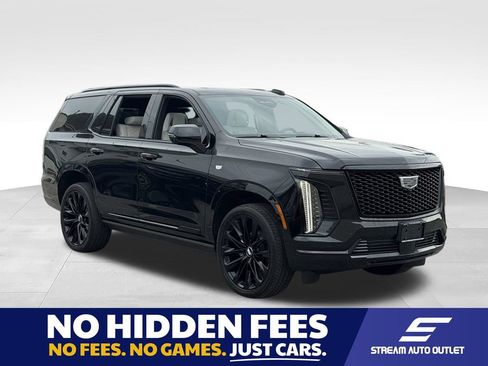 Used 2025 Cadillac Escalade Sport Platinum w/ LPO, ONYX Package AWD/4WD image 1