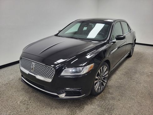 Used 2017 Lincoln Continental Reserve w/ Climate Package image 18