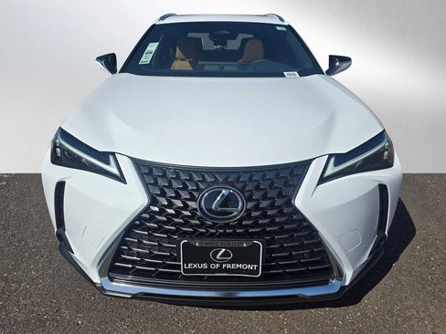 New 2026 Lexus UX 300h FWD image 8