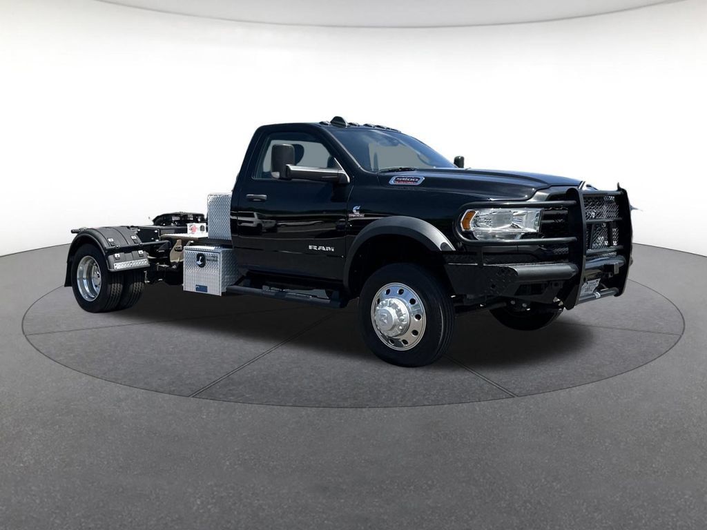 Used 2022 RAM 5500 Tradesman RWD image 8