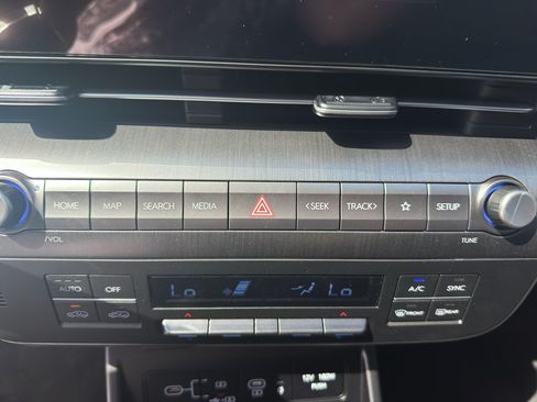 New 2026 Hyundai Kona SEL Premium FWD image 21