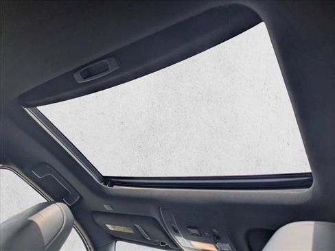 Used 2021 Lexus UX 250h w/ Premium Package AWD/4WD image 18