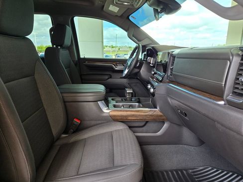 Used 2024 GMC Sierra 1500 Elevation RWD image 25