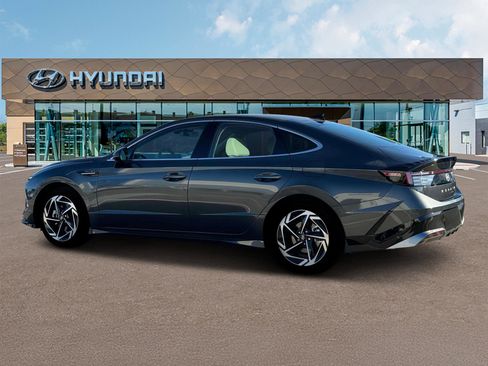 New 2025 Hyundai Sonata SEL image 4