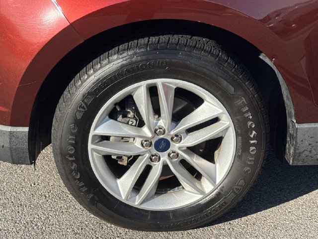 Used 2015 Ford Edge SEL w/ Equipment Group 201A FWD image 29