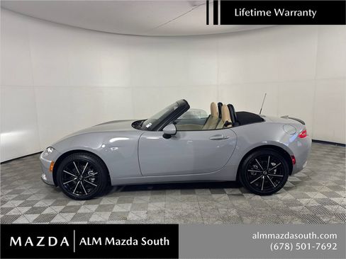 New 2026 MAZDA MX-5 Miata Grand Touring RWD image 9
