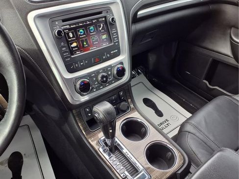 Certified 2017 GMC Acadia Limited SLT image 8