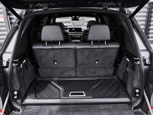 Used 2026 BMW X7 M60i AWD/4WD image 18