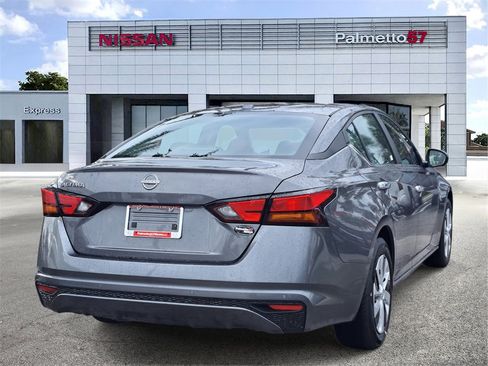 Used 2025 Nissan Altima 2.5 S image 6