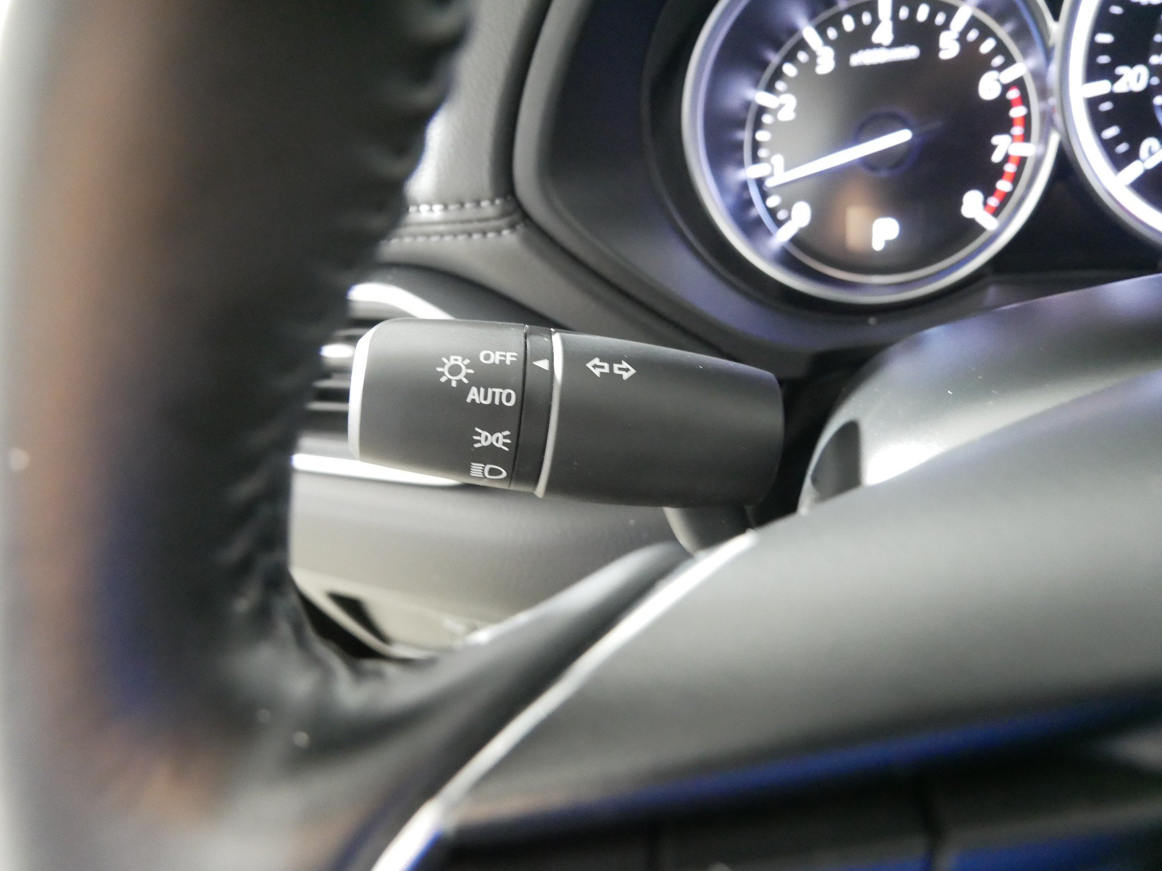 Used 2025 MAZDA CX-5 AWD 2.5 S w/ Select Package image 32