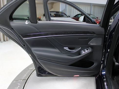 Used 2020 Mercedes-Benz S 450 Sedan image 40