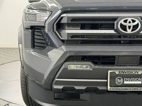 Used 2026 Toyota Tacoma SR5 AWD/4WD image 9