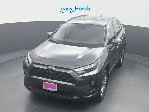 Used 2022 Toyota RAV4 XLE Premium FWD image 21