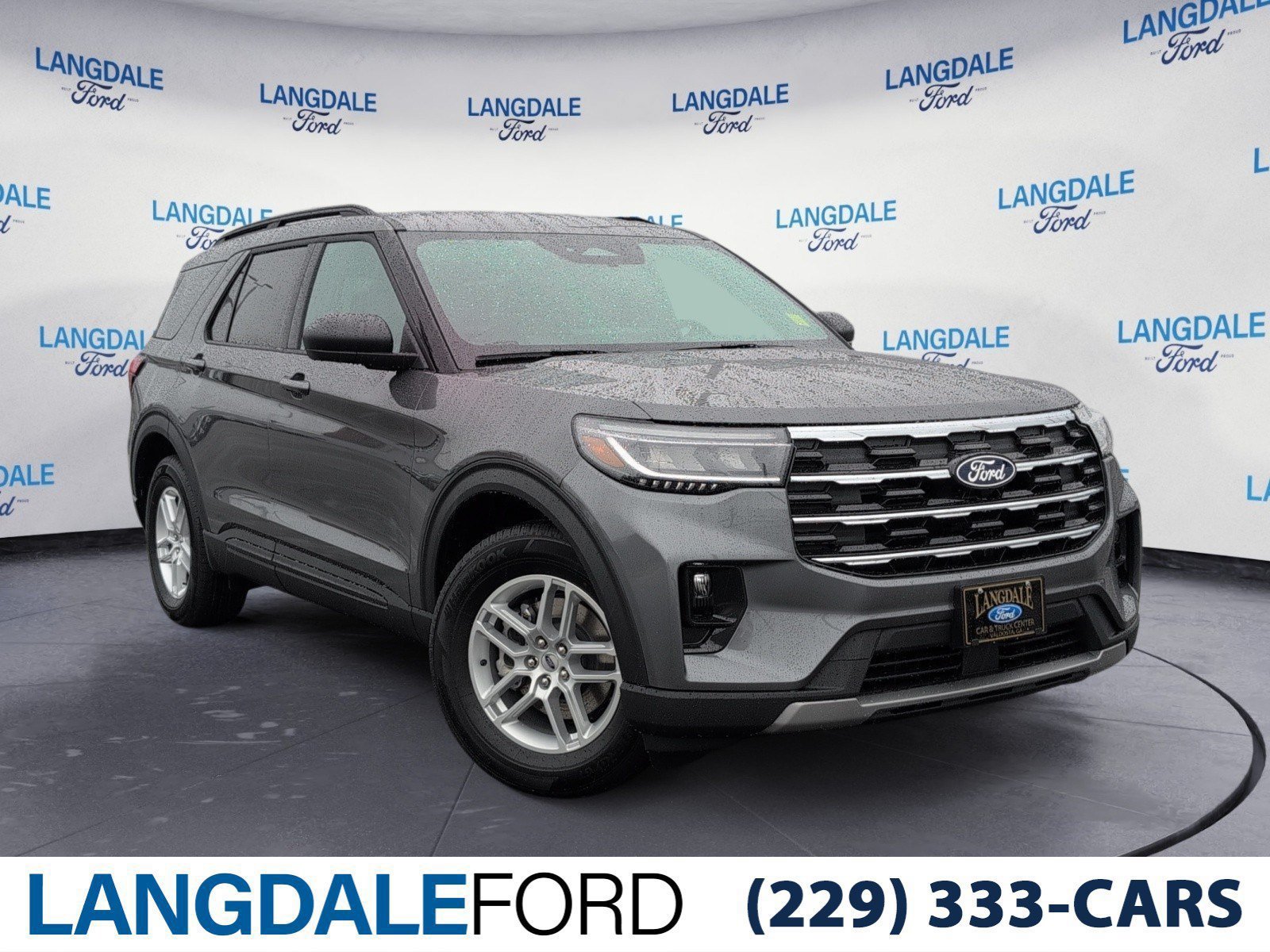 New 2027 Ford Explorer Active w/ Active Comfort Package RWD image 1