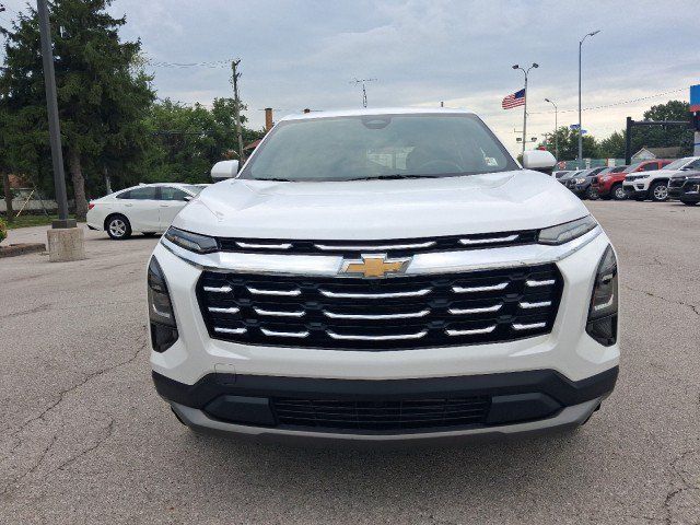 Used 2025 Chevrolet Equinox LT FWD image 5