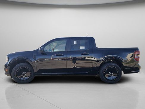 New 2026 Ford Maverick Lobo AWD/4WD image 17