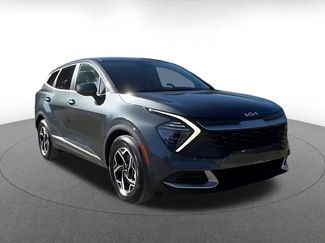 Used 2025 Kia Sportage LX video 2