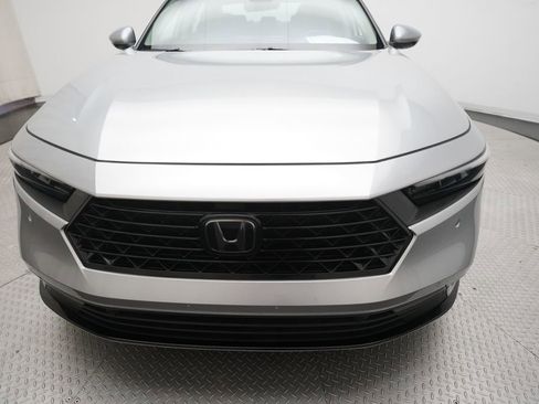Used 2024 Honda Accord EX-L image 21