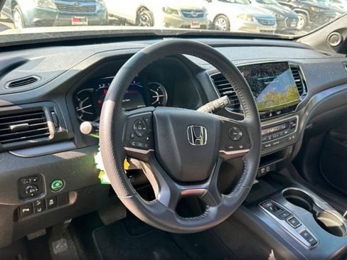 Used 2023 Honda Passport EX-L image 14