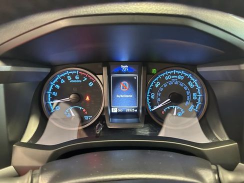 Certified 2023 Toyota Tacoma TRD Sport AWD/4WD image 19