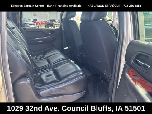 Used 2013 Chevrolet Suburban LTZ AWD/4WD image 14