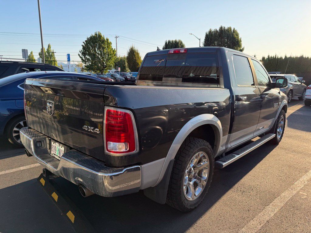 Used 2016 RAM 1500 Laramie w/ Convenience Group AWD/4WD image 5