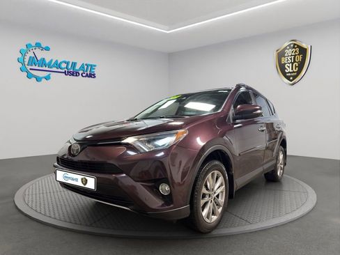 Used 2017 Toyota RAV4 Limited image 1