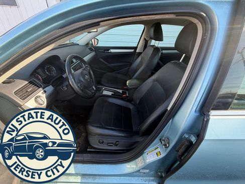 Used 2012 Volkswagen Passat 2.5 SE FWD image 5