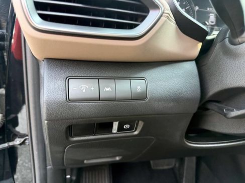Certified 2023 Hyundai Santa Fe SE AWD/4WD image 18