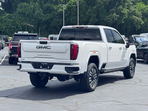Used 2024 GMC Sierra 2500 Denali Ultimate w/ Max Trailering Package AWD/4WD image 17