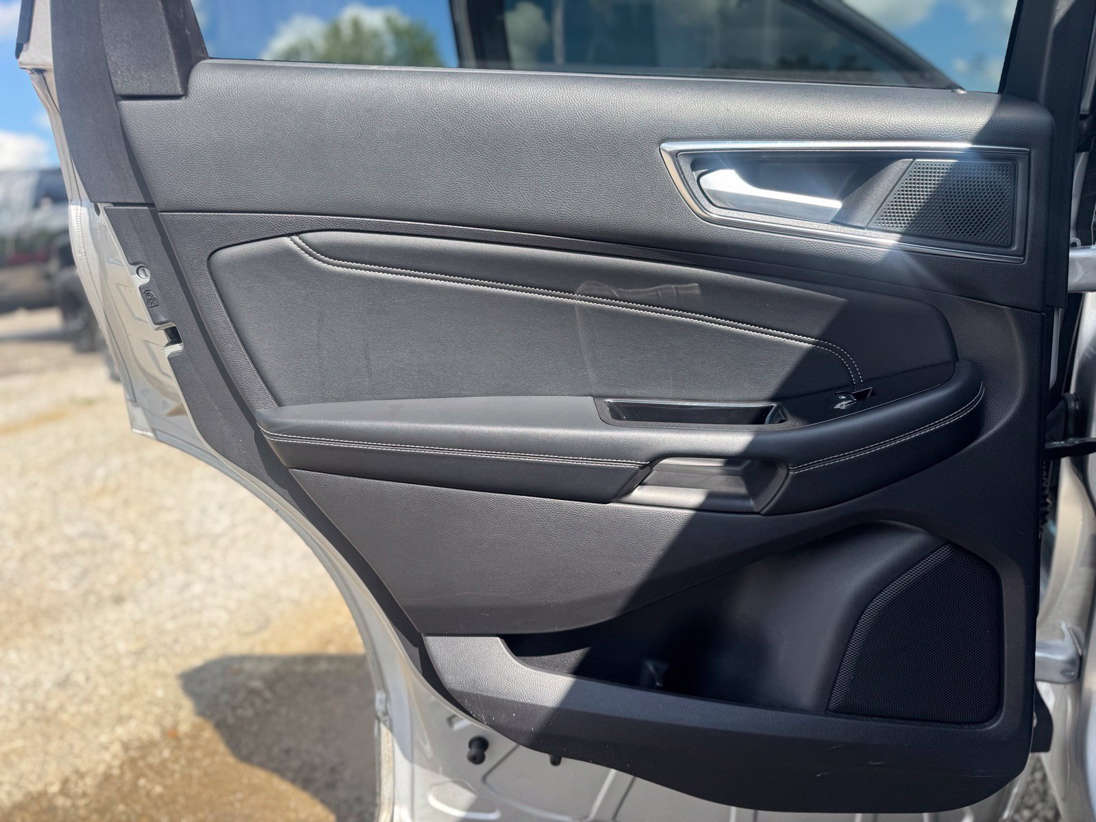 Used 2019 Ford Edge Titanium w/ Equipment Group 301A FWD image 22
