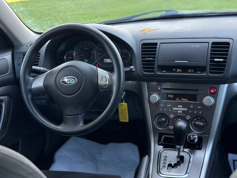 Used 2008 Subaru Outback 2.5i L.L. Bean AWD/4WD image 20