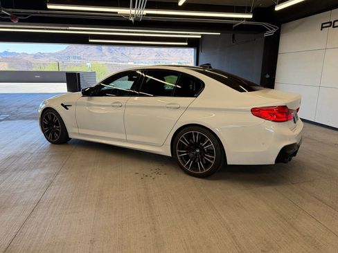 Used 2020 BMW M5 w/ Executive Package AWD/4WD image 3
