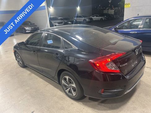 Used 2019 Honda Civic LX image 4