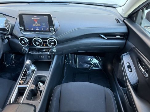 Used 2021 Nissan Sentra SV image 22