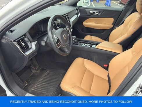 Used 2020 Volvo V60 T5 Cross Country AWD/4WD image 3