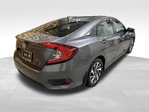 Used 2018 Honda Civic EX image 5