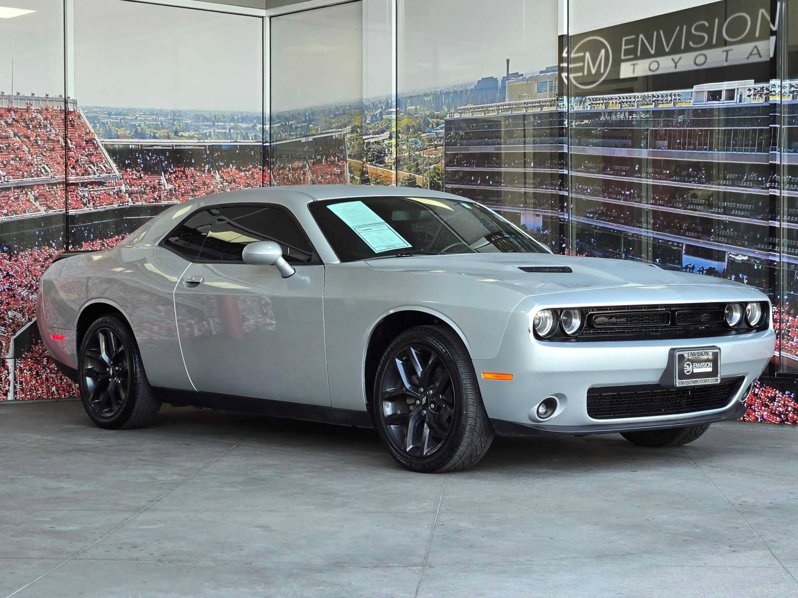 Used 2019 Dodge Challenger SXT w/ Blacktop Package RWD image 1