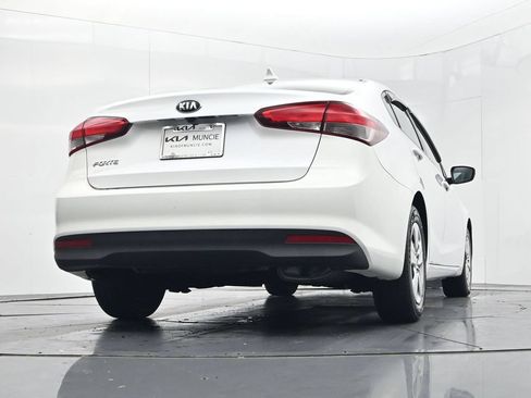 Used 2018 Kia Forte LX w/ LX Popular Package FWD image 40