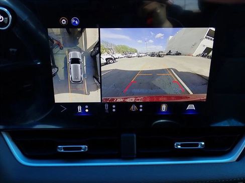 New 2026 Chevrolet Equinox LT w/ Convenience Package II AWD/4WD image 19
