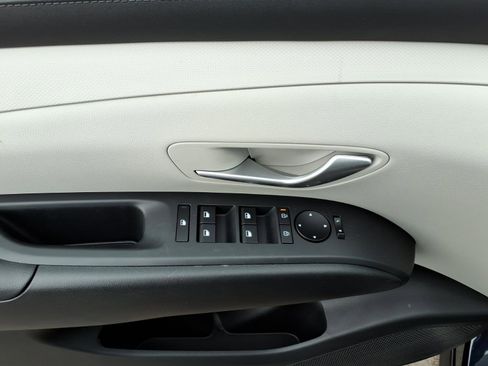 New 2026 Hyundai Tucson Blue SE AWD/4WD image 11